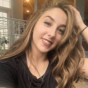 Meet your Posher, Ashleigh